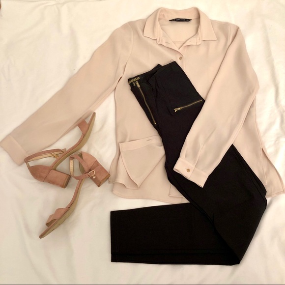 ❣️3/$30 Zara Basic Button Down Shirt - Picture 2 of 5